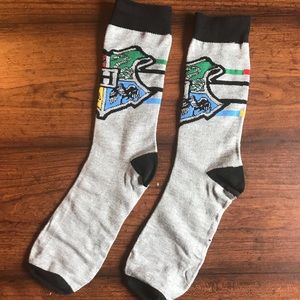 Warner Bros. Accessories - Hogwarts Crest Harry Potter Grey Socks Warner Bros. Accessories - Hogwarts Crest Harry Potter Grey Socks